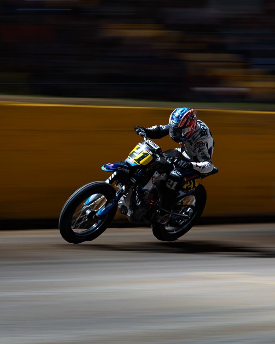 AmericanFlatTrk's tweet photo. Trevor Brunner came out swinging in front of a packed Senoia Raceway. π₯
Brunner delivered at Atlanta Short Track, taking the win in Round 3.
#AmericanFlatTrack #FlatTrack #MotorcycleRacing https://t.co/FmNjN9Hry1