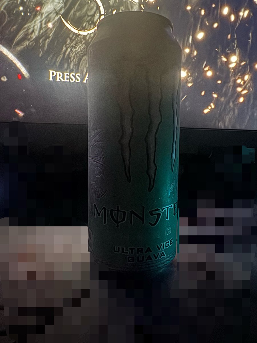 Yangiinsfw's tweet photo. I love monster!!!! https://t.co/VpdbC76Zgn