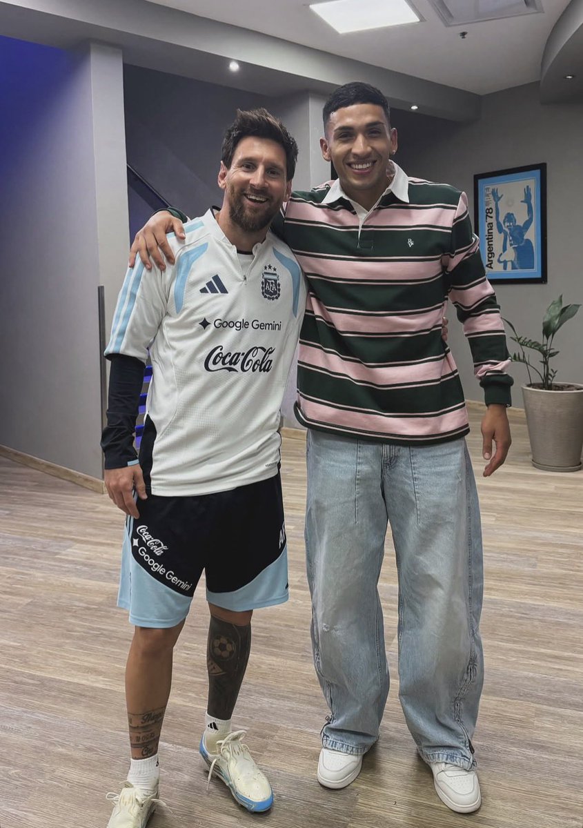 RIQUELMEARDO's tweet photo. Acá esta el futbol. https://t.co/K7oVIFXYWv