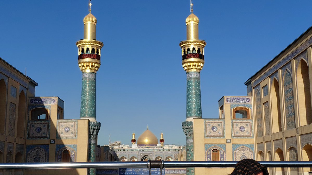 komo26i's tweet photo. عاشقاش بگن اینجا کجاست؟من میگم خونه پدری شما چی میگین؟
#حمايت_انقلابى  #فالو_بک https://t.co/03ZvdqfQMa