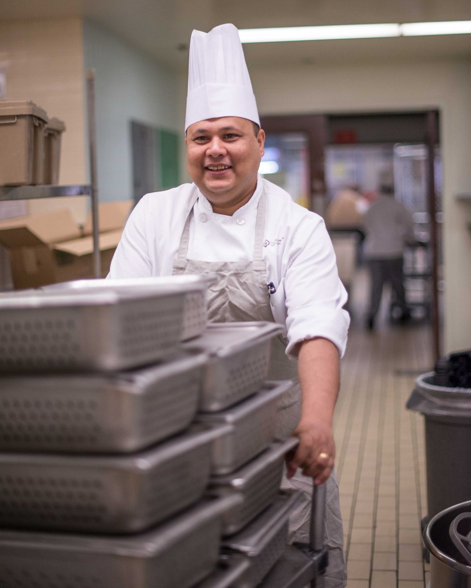 CovenantCA's tweet photo. Our food service workers feed patients, residents, staff and visitors at sites across Alberta.
We believe good nutrition is part of good care.
This Healthcare Foodservice Workers Week, we're grateful for the people who help make that happen. #HCFSWW2026 https://t.co/Q2xJd75N3R