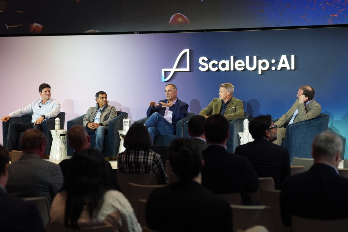 scaleupevent's tweet photo. The security panel is live at #ScaleUpAI — featuring Gregor Stewart, Chief AI Officer at @SentinelOne, Eric Fourier, Cofounder and CEO at @GitGuardian, Ron Dovich, Chief AI Officer at @brinqa, Mark Bower, Chief Strategy Officer at @AnjunaSecurity, and Vyas Sekar, Professor at @CarnegieMellon  

 💬 "Assume breach, consider your environment compromised, detect an attack, and react really fast.” — Eric Fourier