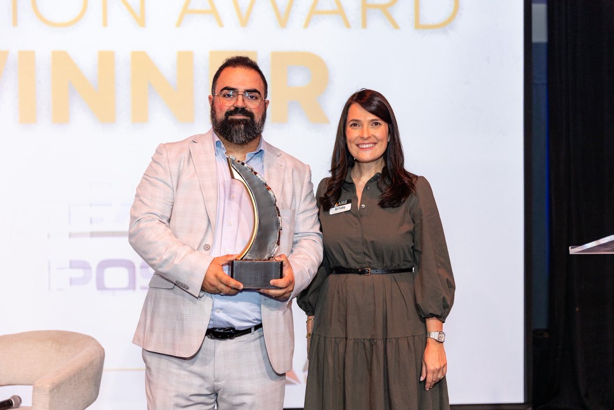 AxleLogistics's tweet photo. Axle Logistics was proud to sponsor the Traction Award at 865 Fest, where our VP of Learning &amp; Development, Ali Fraley, presented the award to Hicham Ghossein, Ph.D. and the team at Endeavor Composites, Inc. @innov865 

Congratulations! 👏

#axlelogistics #865fest https://t.co/WRYeYOn6oD