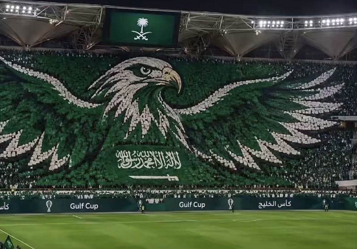 AlajmiSami's tweet photo. ألف مبروك لمنتخبنا الوطني الفوز في
 #خليجي٢٧ #خليجي_الديار_العربية_27🏆

مبروك للصقور الخضر وجماهير الوطن.. 
فرحة وطن 🇸🇦💚 https://t.co/41CWIgQfh3