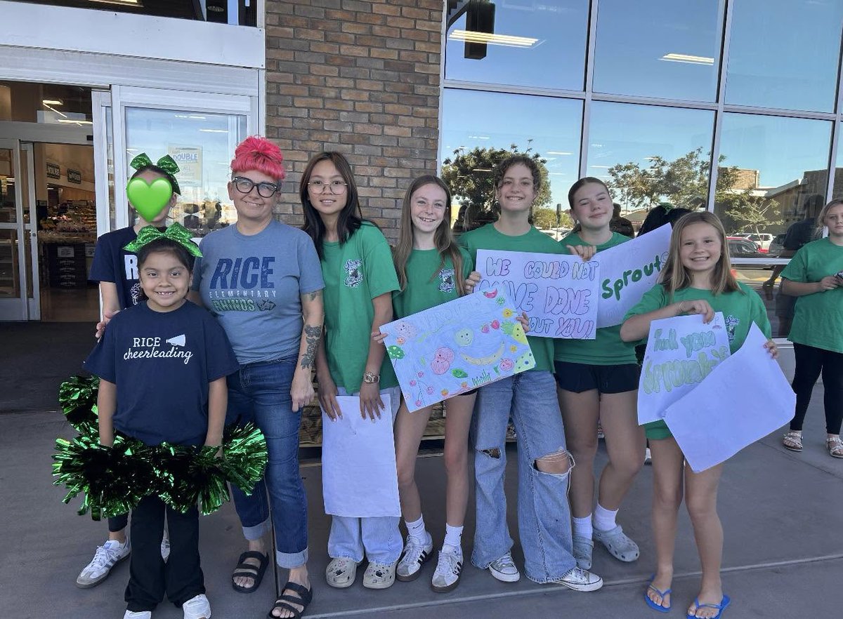 ChandlerUnified's tweet photo. 🌱 Rice Elementary &amp; Hartford Sylvia Encinas Elementary School have received the Sprouts Healthy Communities Foundation Grant! Both schools received $5,000, the largest grant amount available, toward gardening programs and hands-on sustainability lessons.💚 #WeAreChandlerUnified https://t.co/TTVgvHQ99t