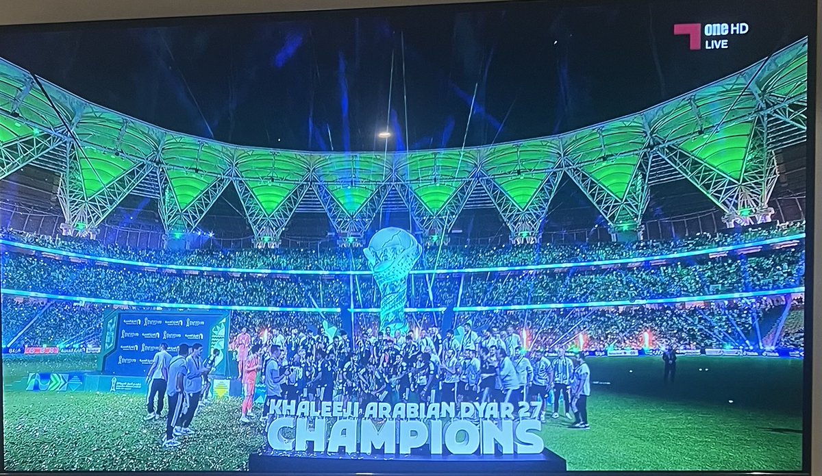 44_aaad's tweet photo. الف مبروك ياصقورنا الخضر يامنتخبنا كأس الخليج 🏆🌹🌹🌹🌹🌹🌹
💚🇸🇦 
#السعوديه_الإمارات https://t.co/mdMLA8XvP7