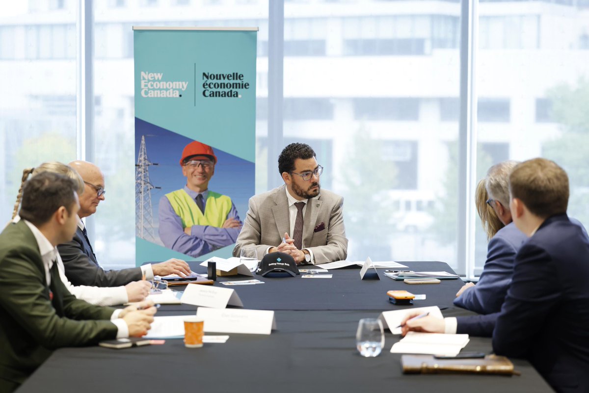 neweconomycan's tweet photo. @CanadasNAC @IanDBruce @PatrickBWeiler @brucefanjoy @TurnbullWhitby @juliedabrusin @gerarddeltell @Taleeb @WillWJGreaves sat down with our partners to talk about how electricity is becoming an increasingly important part of Canada’s economic story. Thank you for meeting with us! https://t.co/oXaWbdZM1U