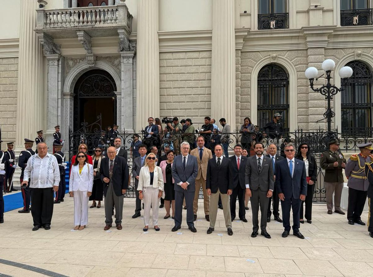 Canal4Ni's tweet photo. 📆📌 Este sábado 3 de octubre, la Embajada de Nicaragua en El Salvador participó en el Acto Solemne en Conmemoración del 234 aniversario del natalicio del General Francisco Morazán, destacado prócer centroamericano 🇬🇹🇸🇻🇭🇳🇳🇮🇨🇷. #noticias #nicaragua #canal4
Más información 🌐👉🏼 https://t.co/56zGZ0x6C8