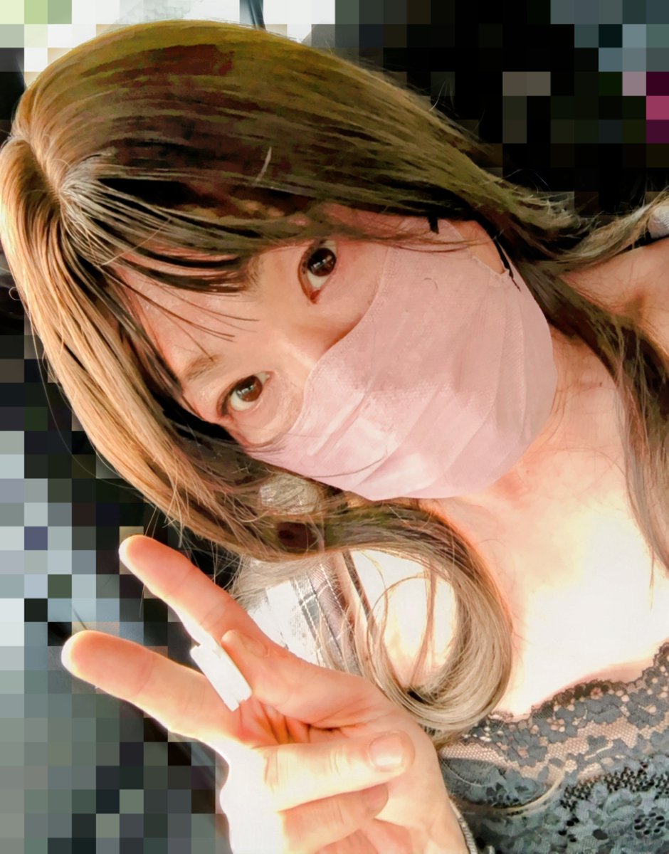 OnnaOnna458384's tweet photo. おはよ〜ございます😀
水曜日になりましたね♬
朝は少し肌寒い感じで秋到来って感じになりました🍁
風邪引きさんが増えてますから皆様も体調には気をつけて下さいね🩷 https://t.co/rQk99mn56A