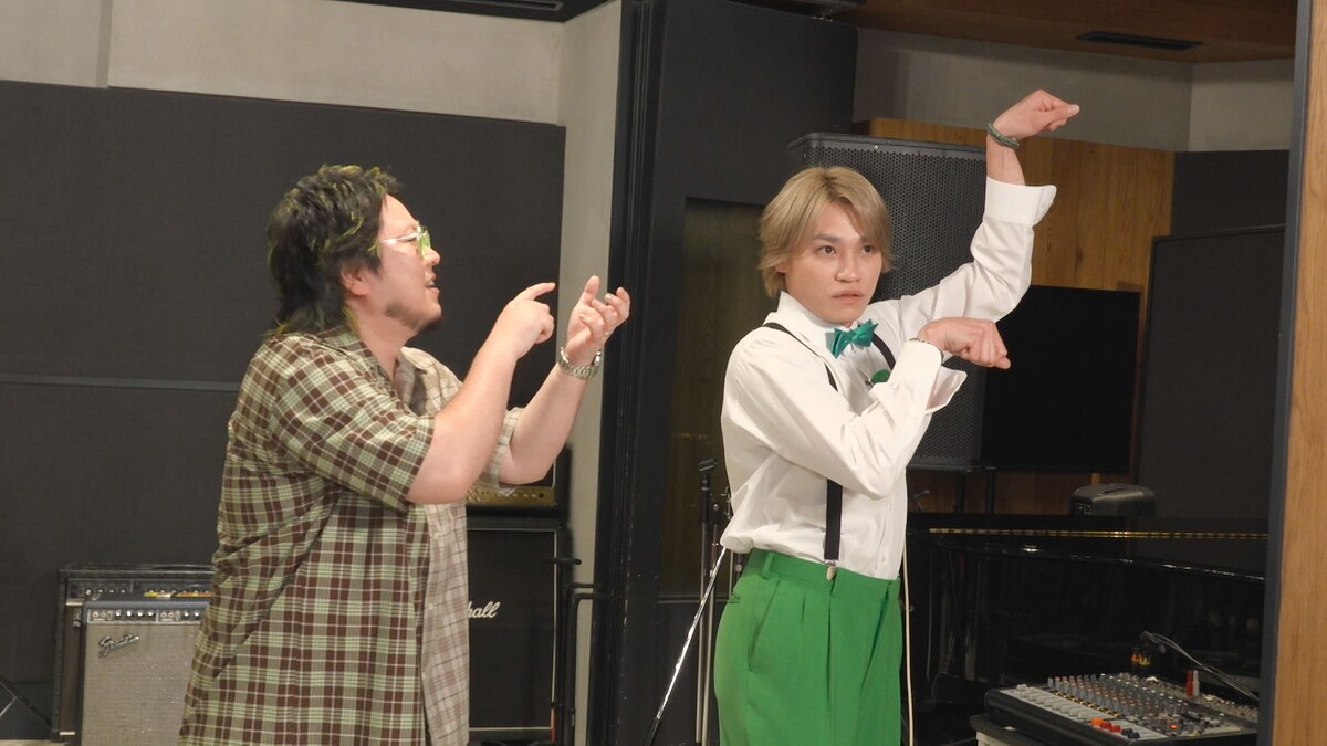 natalie_mu's tweet photo. こっちのけんと制作「ニカゲーム」の主題歌ついに完成？お披露目のはずが脱出ゲームに挑戦
https://t.co/O7ansm0vWh

#ニカゲーム https://t.co/NAmabApmye