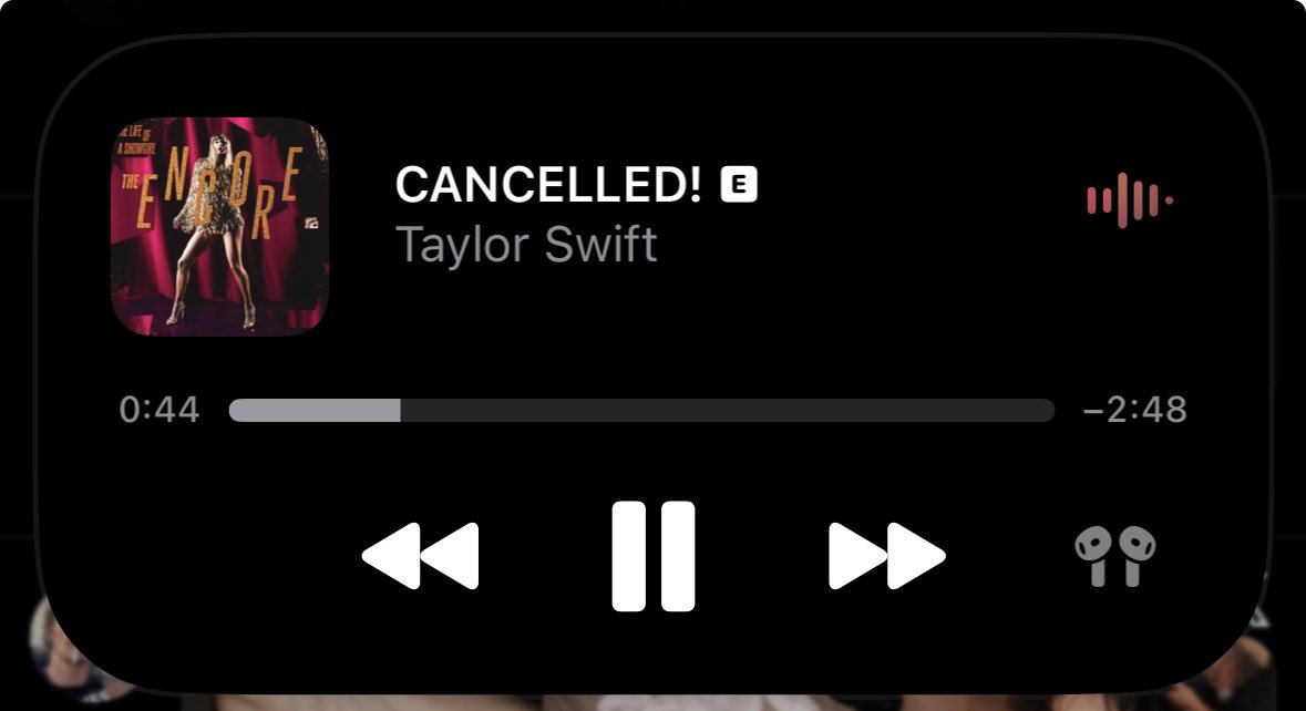 repxfolkloree's tweet photo. whoever said this song is bad is fucking lying https://t.co/Uzibf6O9pv
