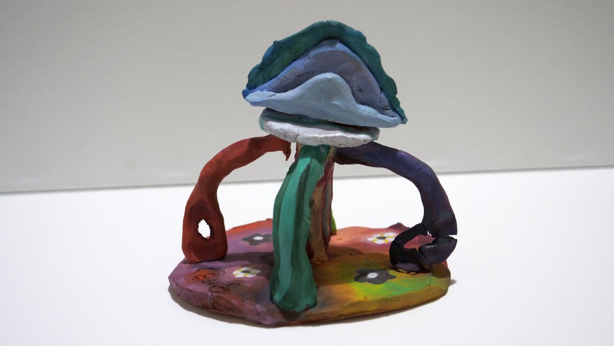 LocuraVerduras's tweet photo. The muscle of adaptability

If the muscle is not trained, the length of the siesta could get equal to the length of the day

#locuradeverduras #art #sculpture #muscle #daptability #positivity https://t.co/om2QqDjUcp
