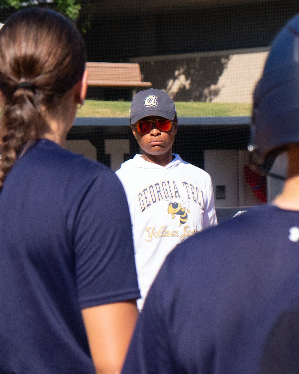 GaTechSoftball's tweet photo. The ones who challenge us to be better, believe in us every step of the way and help build something bigger than ourselves 💛

Happy National Coaches Day! 

#StingEm 🐝 https://t.co/rqg1qYJCS7