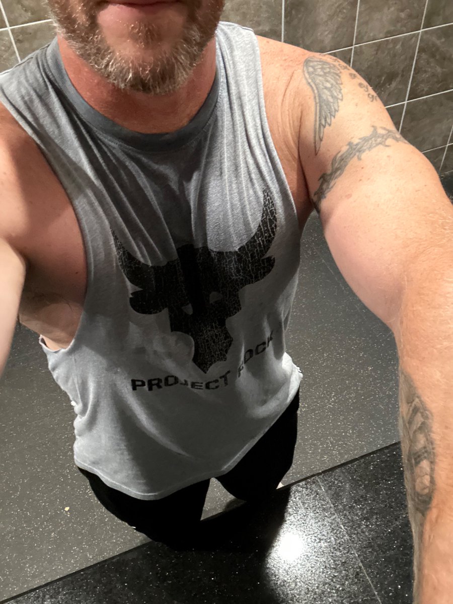 WorkHarder15's tweet photo. Cooler mornings, but the afternoons still provide a good sweat! https://t.co/xy6mzRZajv