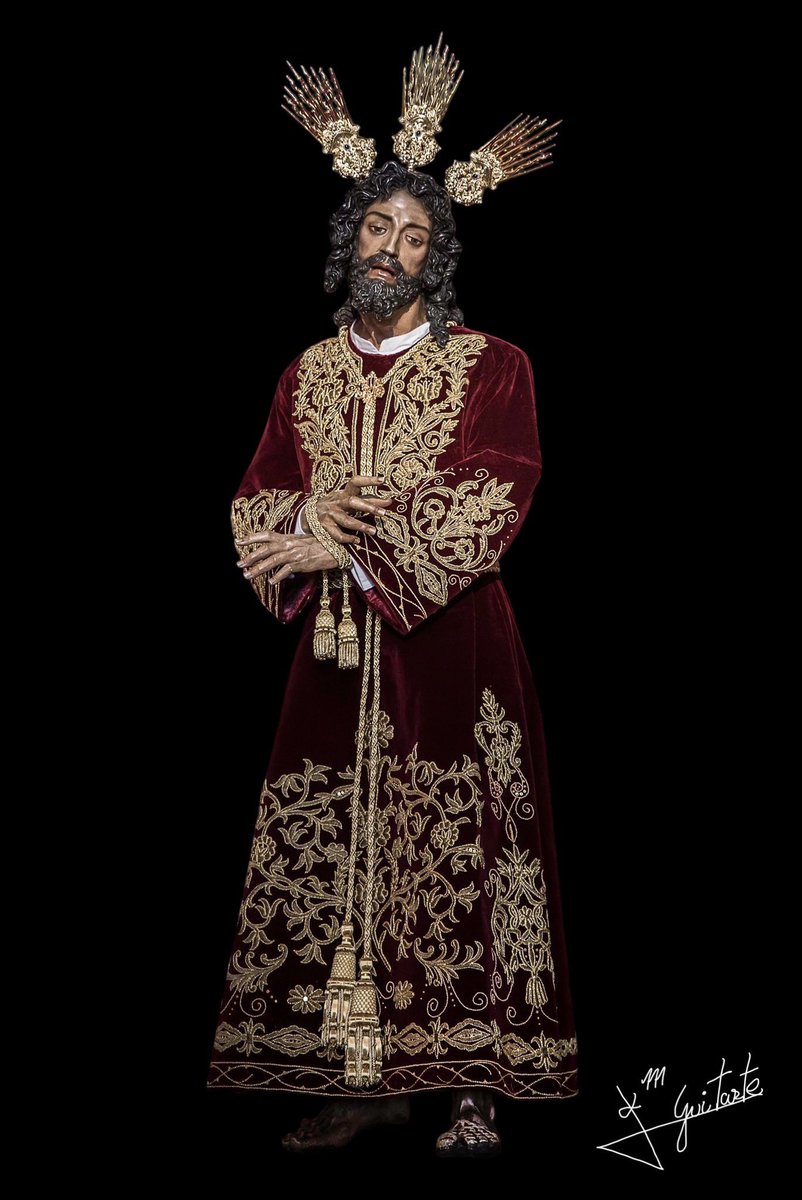 guitamon's tweet photo. Soberano Poder presidirá el Vía Crucis de la @uhhjerez OFICIAL @SoberanoJerez https://t.co/PS0IAUaSab