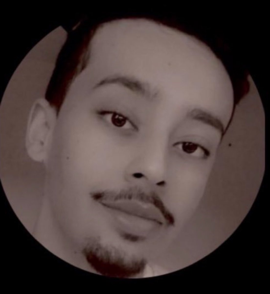 Khaledalsll's tweet photo. @aldwsry82759 والناس اللي تحبني 🥺🥒🥒 https://t.co/jtcBVmc0m4