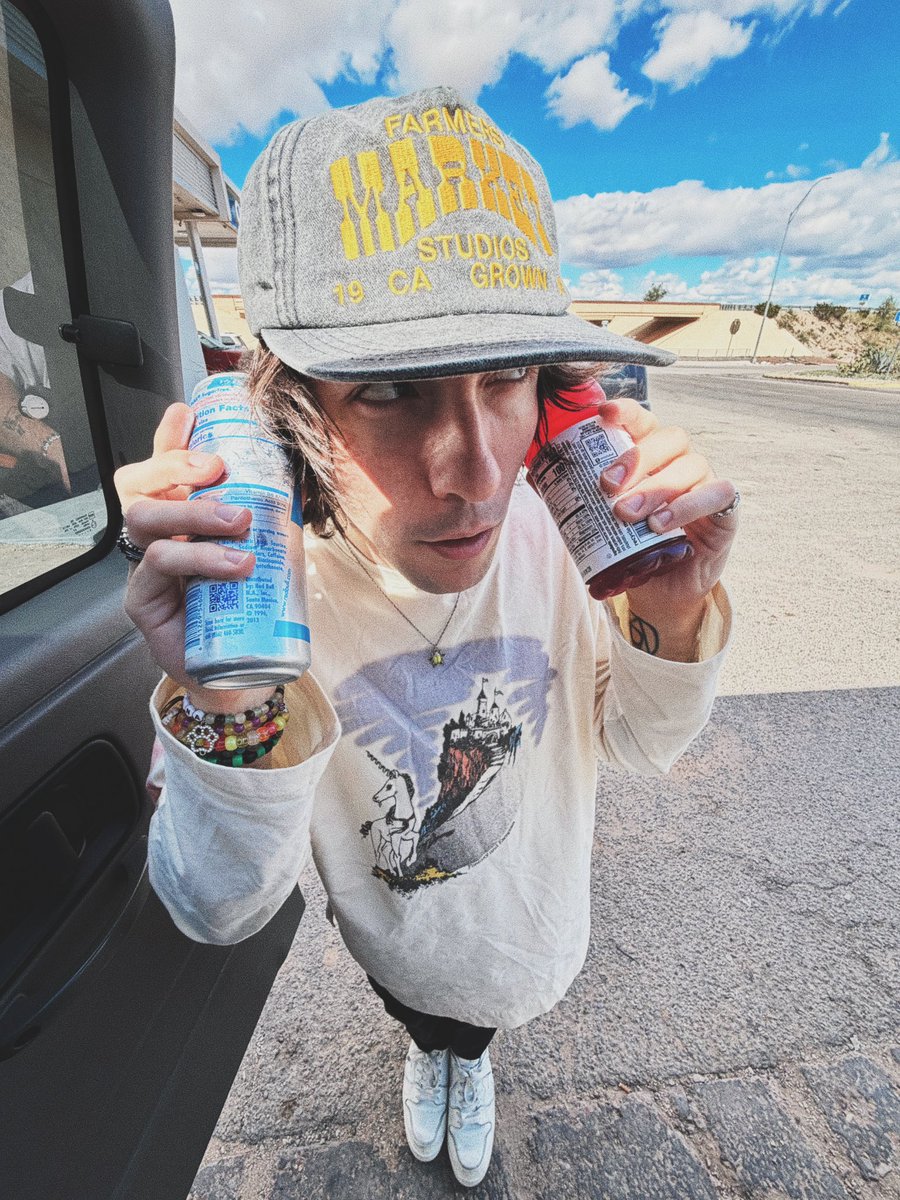 astralagenda's tweet photo. stay caffeinated &amp; hydrated my friends https://t.co/6CWiD2YBRB