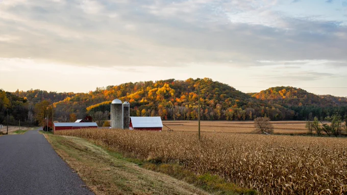 Fall farm message promoting the Risk Inspections: Who, What & Why blog and the importance of proactive farm planning.