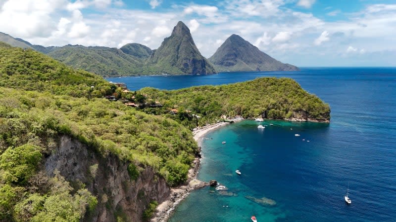 SpreadingMagic's tweet photo. 🌴 Sailing the Caribbean with Celebrity Cruises gives you the chance to explore extraordinary destinations like this while enjoying every moment of the journey in between.
✉️ Contact me today to book your Caribbean getaway. https://t.co/mHrDsMlxsa