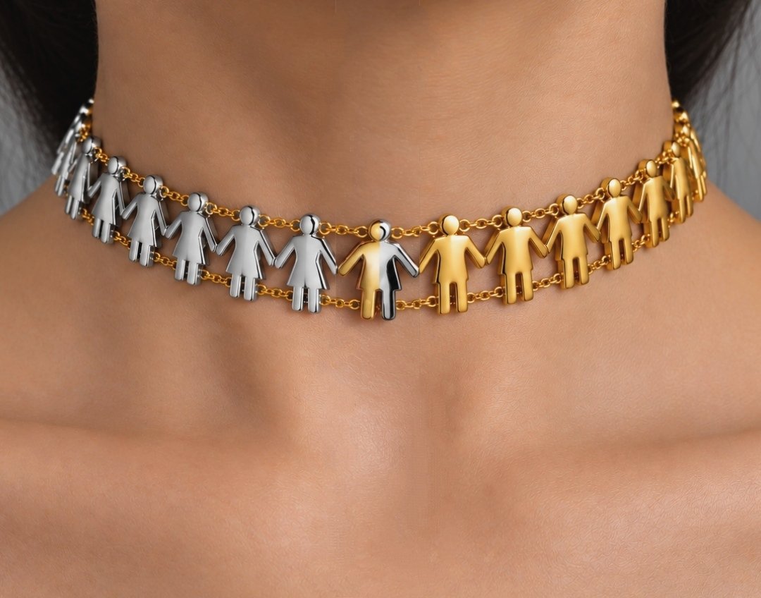 SamiraaaNft's tweet photo. “Unique, Not Different”

I’d like you to get to know me and my designs a little better.

I created this choker design for a competition a few years ago. Below, I’ve shared the story behind the design concept.👇👇 https://t.co/XMrx4e6RKV
