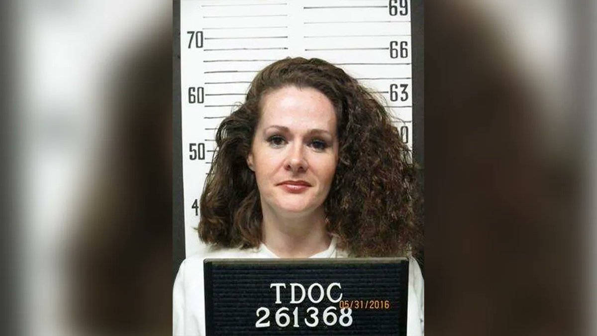 FoxNews's tweet photo. 🚨BREAKING: Tennessee death row inmate Christa Pike is awake and speaking nearly a week after surviving the state’s failed execution attempt, her attorneys said Tuesday. https://t.co/wKclTx03KI