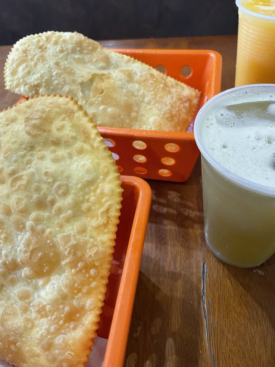 ilovepadarias's tweet photo. E essa combinação? https://t.co/v0DNG3ryB9