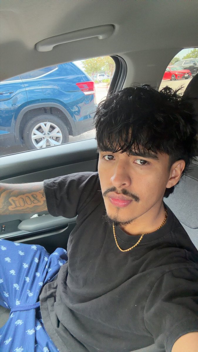 unknownxruiz_'s tweet photo. on the road https://t.co/eahoPjLLk5