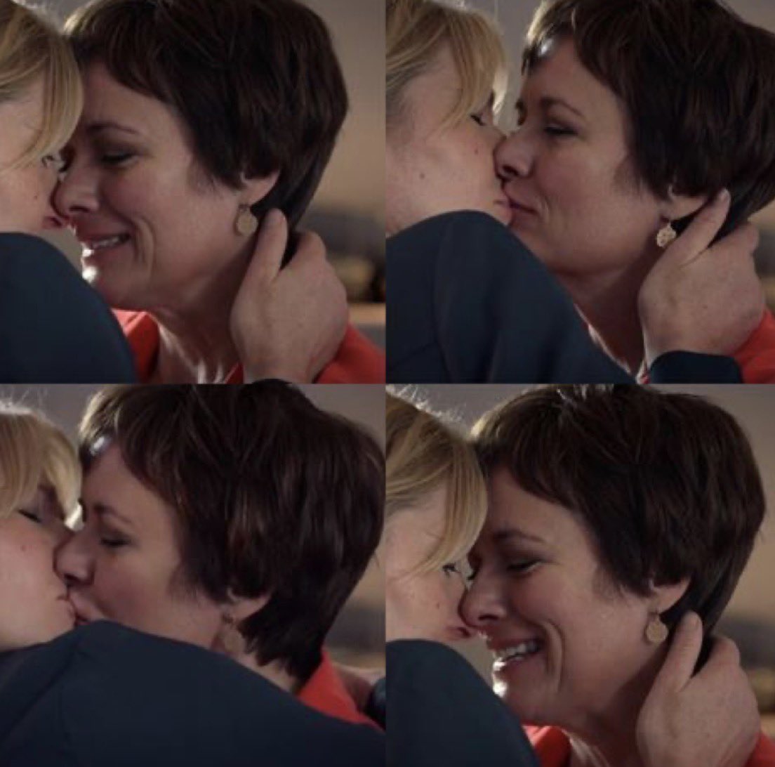 VickiFowlerCore's tweet photo. I actually can’t put into words how much I miss them. #berena https://t.co/B3HWyLIVJi