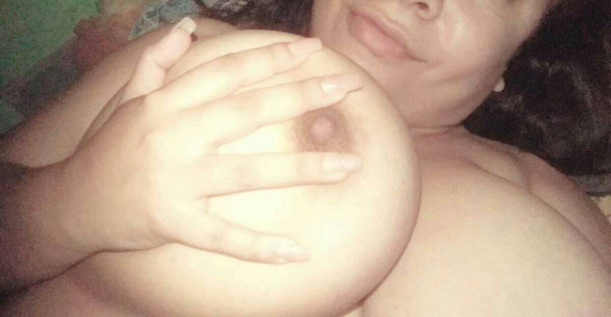 bigLegsAndMore's tweet photo. #nsfw #tetona #chichona #tetasyalgomás #bigtits #bigboobs https://t.co/hNVABliQHx