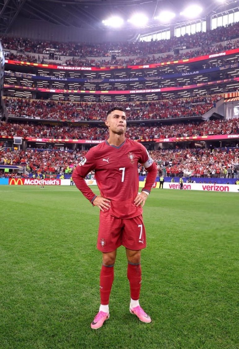 theMadridZone's tweet photo. 🐐 https://t.co/mBQJFFcL8C