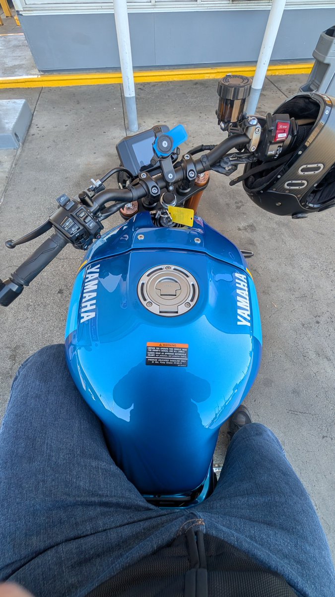 morganpel's tweet photo. who's up for a race on the 280. fastest one to go from palo to sf https://t.co/5zNoW9ChyR