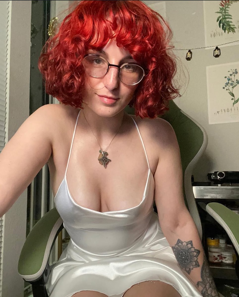 Grillea0's tweet photo. Am down for face time 💦🩵 https://t.co/K0w8xsvWTL