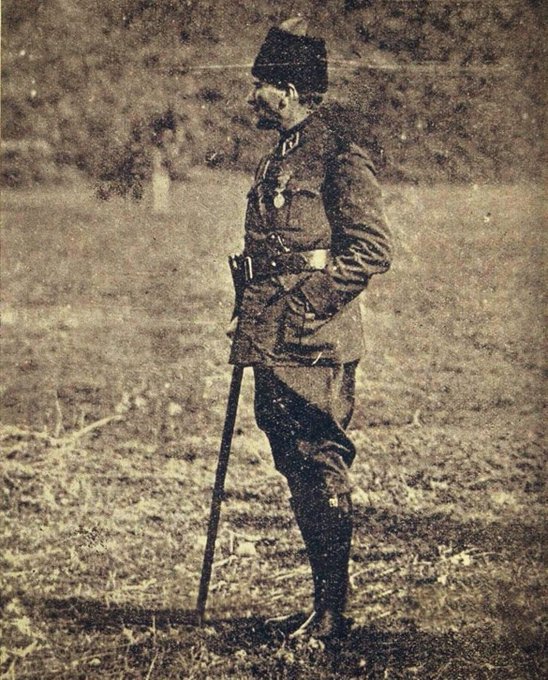 TarihteOan's tweet photo. Mustafa Kemal Atatürk'ün Kurtuluş Savaşı sırasında cephede çekilmiş nadir bir fotoğrafı. https://t.co/BNx2hrLh4x