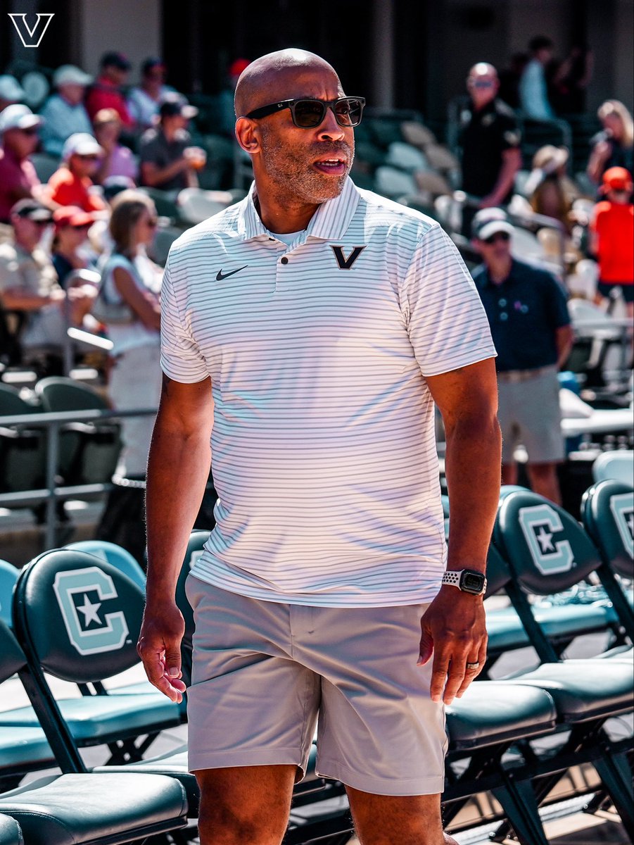 VandyMBB's tweet photo. Happy national coaches day to the best in the business ⚓️⬇️ https://t.co/4fhuVIs9MG