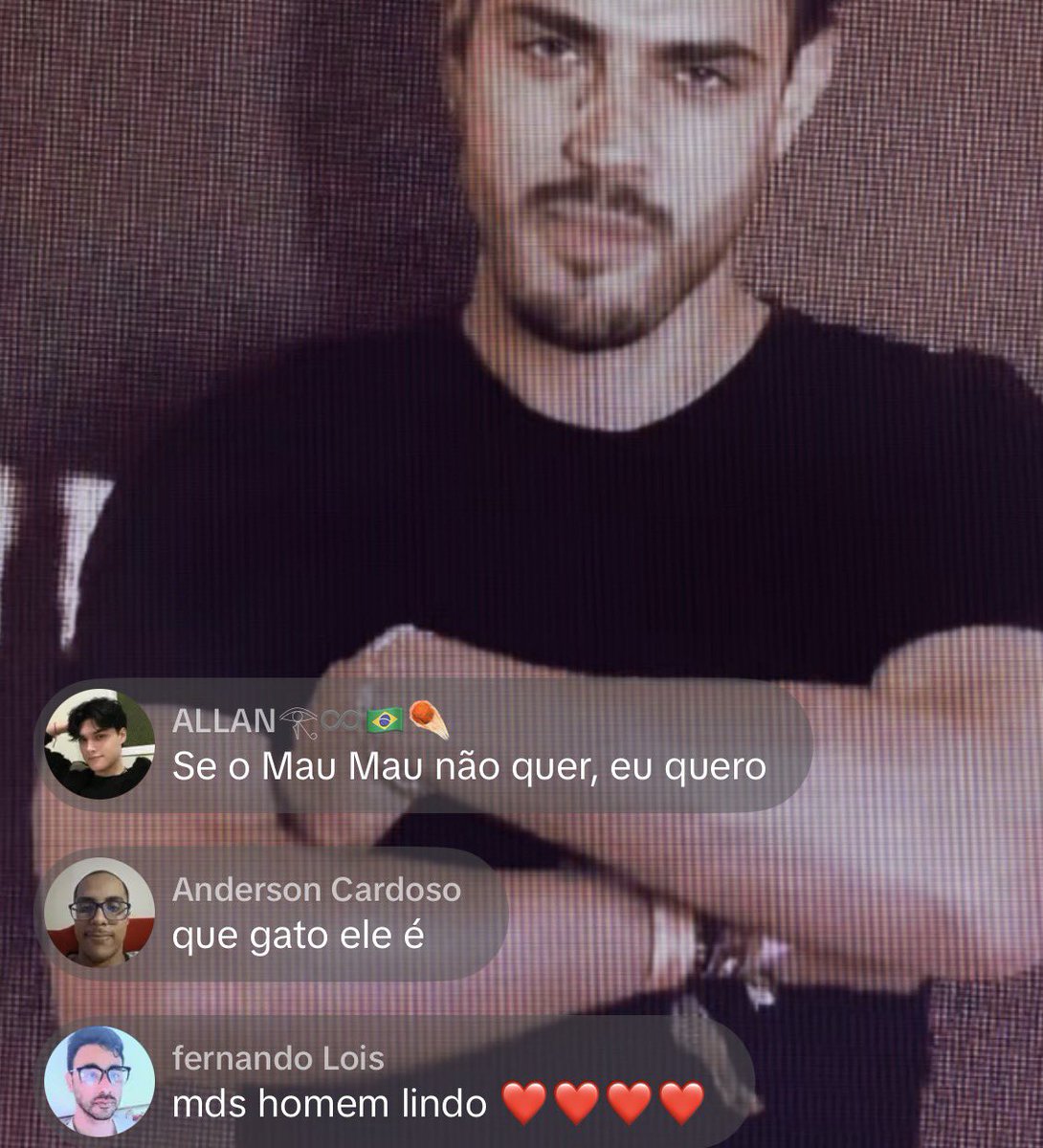 MatteoVilllz's tweet photo. Os comes kkk https://t.co/Mg0yUpUNCM