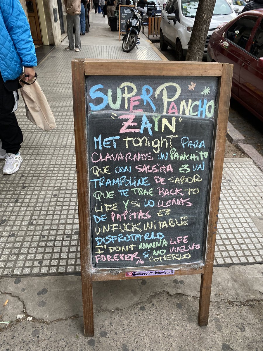 satelIite91's tweet photo. quien para un súper pancho zayn https://t.co/XJduEdQycf