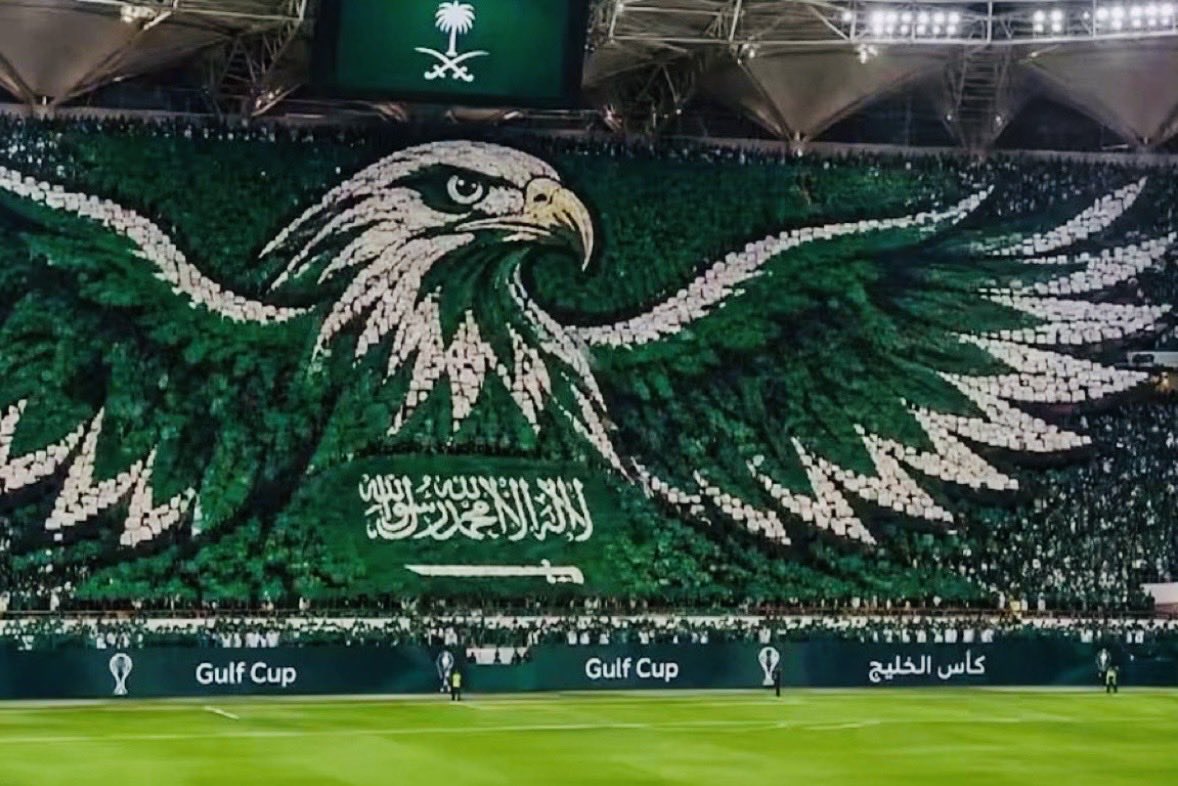 hgaa2030's tweet photo. #السعودية_الإمارات 
#سعودي_وافتخر
#حبيت_أقول 

حن سعوديين والبيرق سعودي
لو تطيح الروس ثابت ما يطيح https://t.co/Ae4940oedz