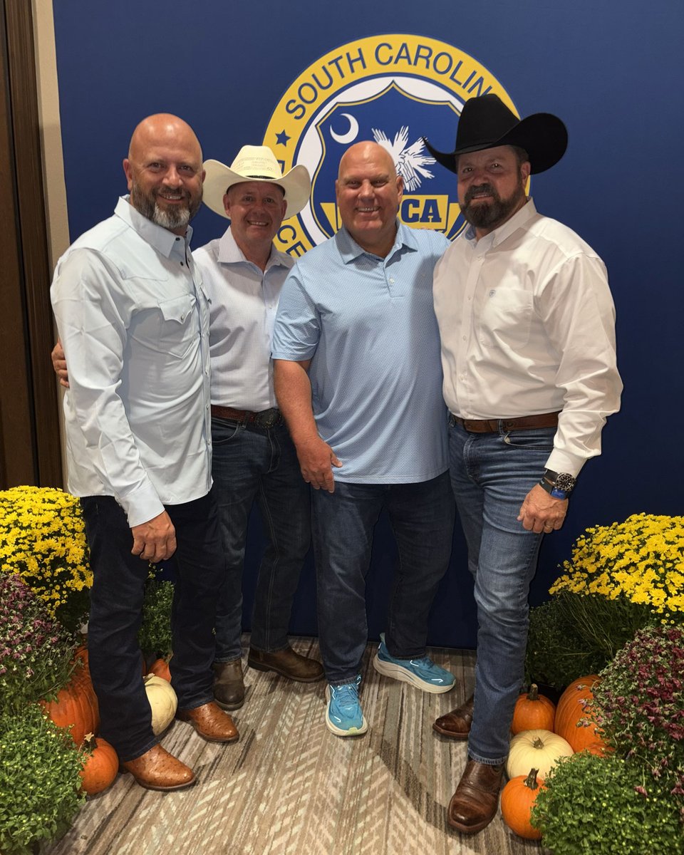 SCmonitoring's tweet photo. A few photos from last week’s SCPCA Annual Conference.

We were thankful to spend time with the leaders serving communities across South Carolina and to support the valuable work of the association. 

Thank you to @SCPoliceChiefs and those who serve their communities every day. https://t.co/HWkEzSeBf3