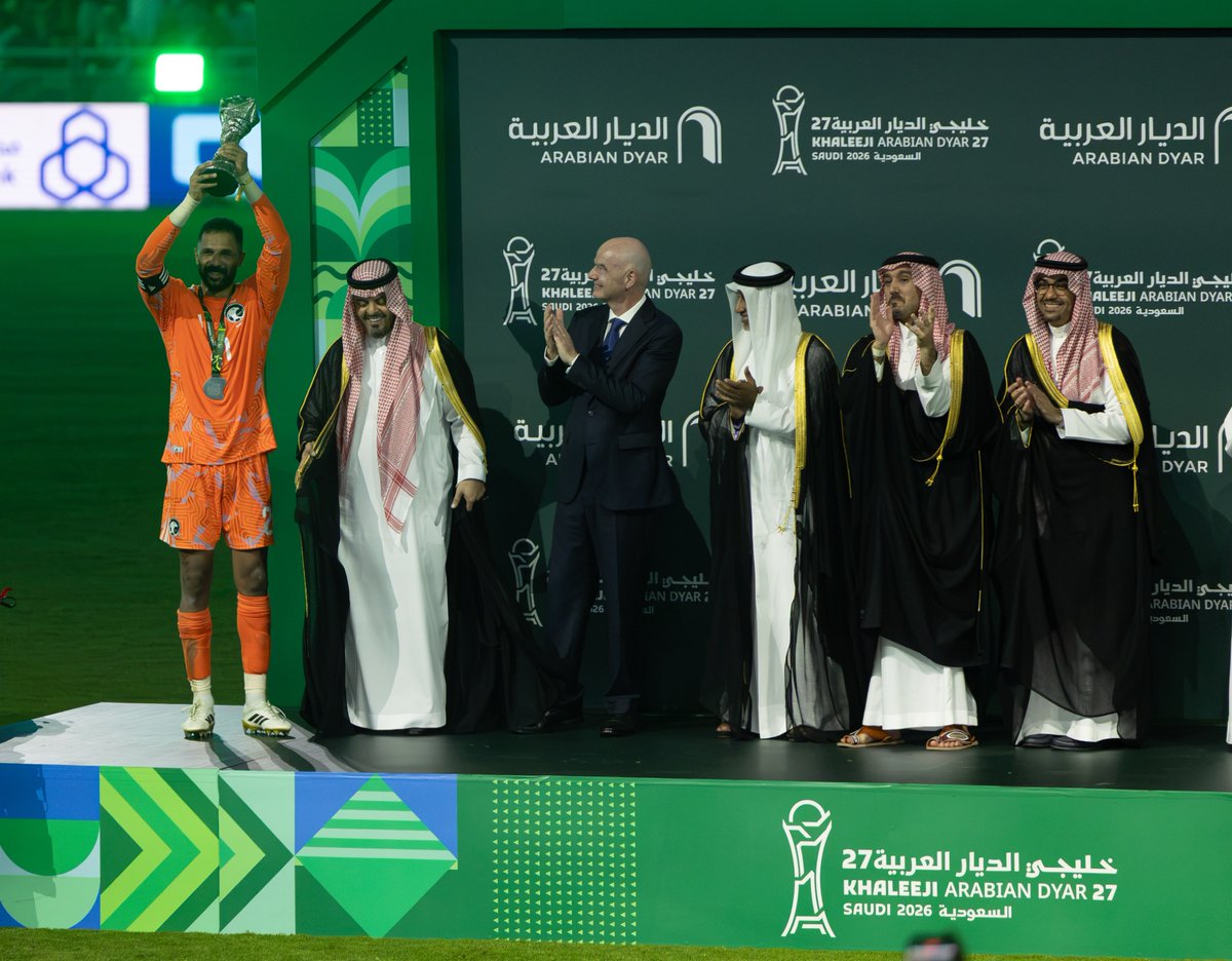SaudiNT's tweet photo. يامنتخبنا يامحقق الآمال
«حققت» أملنا.. برجالك الأبطال 🏆 
#الأخضر_بطل_الخليج | #هذا_الأخضر https://t.co/zeZYd91nnY