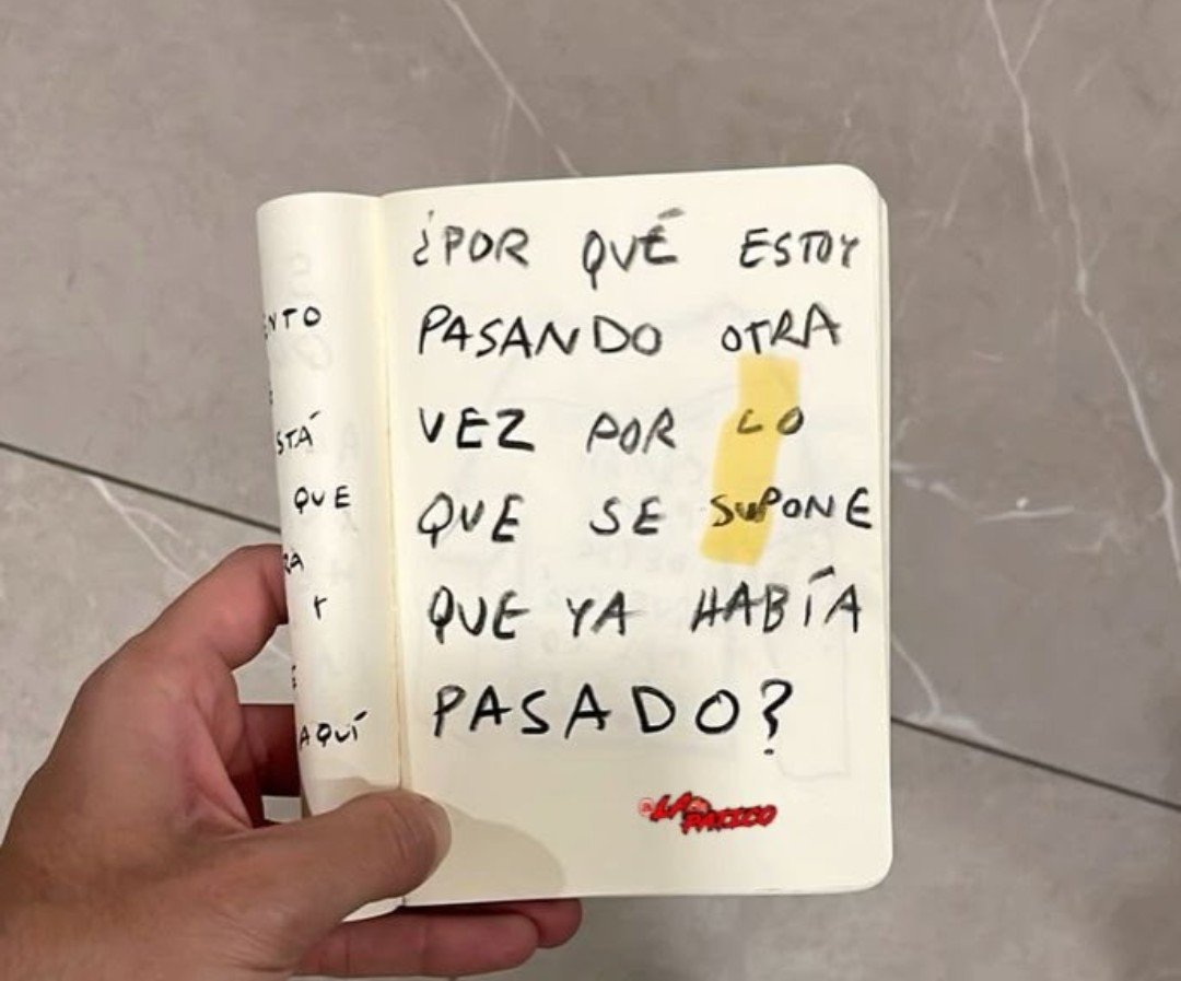 caroplutoniana's tweet photo. Venus retrógrado en Escorpio conjunción Mercurio https://t.co/C2LdKTWRCN