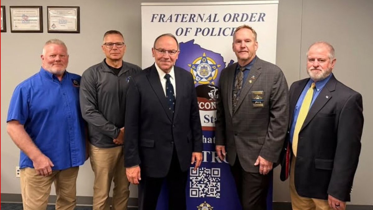 wisconsin_now's tweet photo. Wisconsin Fraternal Order of Police Endorses Tom Tiffany for Governor https://t.co/HaEKtpg9gS