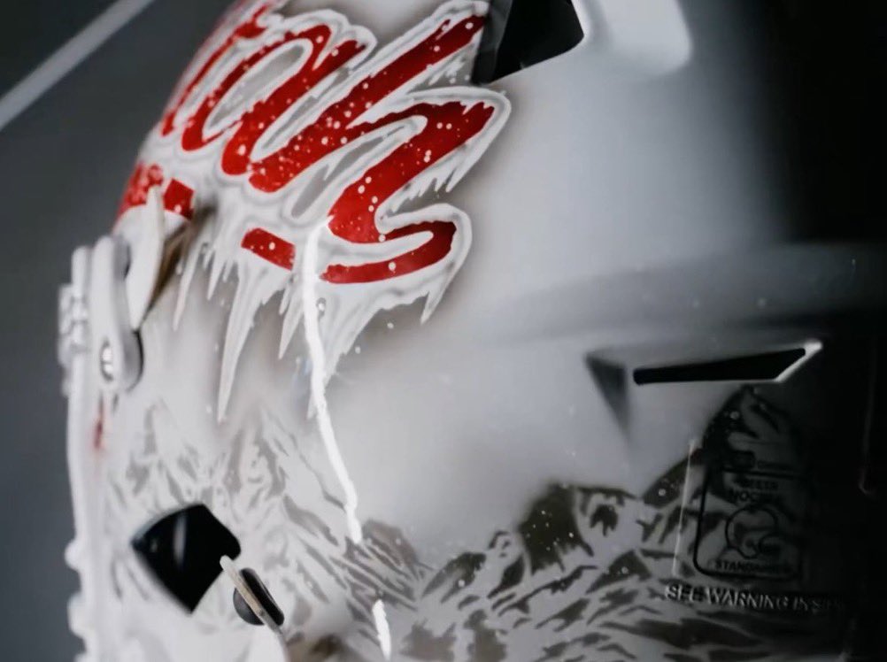 taraagardiner's tweet photo. Utah’s new hand-painted lids are ICE. COLD. 🥶 https://t.co/PHFmZvMhAV