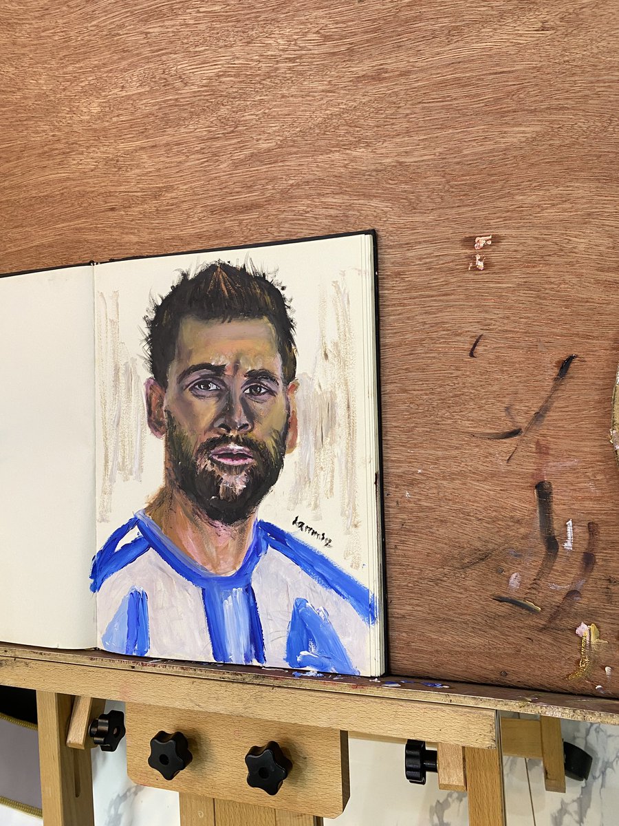 Lammie_Art01's tweet photo. LIONEL MESSI, the god of football 👌🏼😅 https://t.co/fQS8cmMgLi