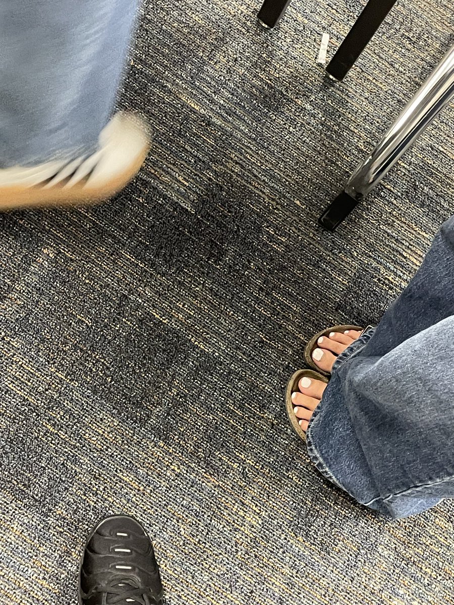Goonerboy3946's tweet photo. @luvcreepin lmk or hmu for more feet https://t.co/NQnbtQvQPS