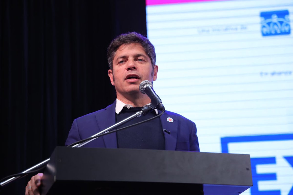 TrabajoPBA's tweet photo. #AlmiranteBrown El ministro, @waltercorreaok, inauguró junto al gobernador @Kicillofok, el vicepresidente de la @HCDiputadosBA, Mariano Cascallares, y el intendente, Juan José Fabiani, la Expo Inclusión, destinada a promover el acceso al trabajo de las personas con discapacidad. https://t.co/fPzLBpHRRH
