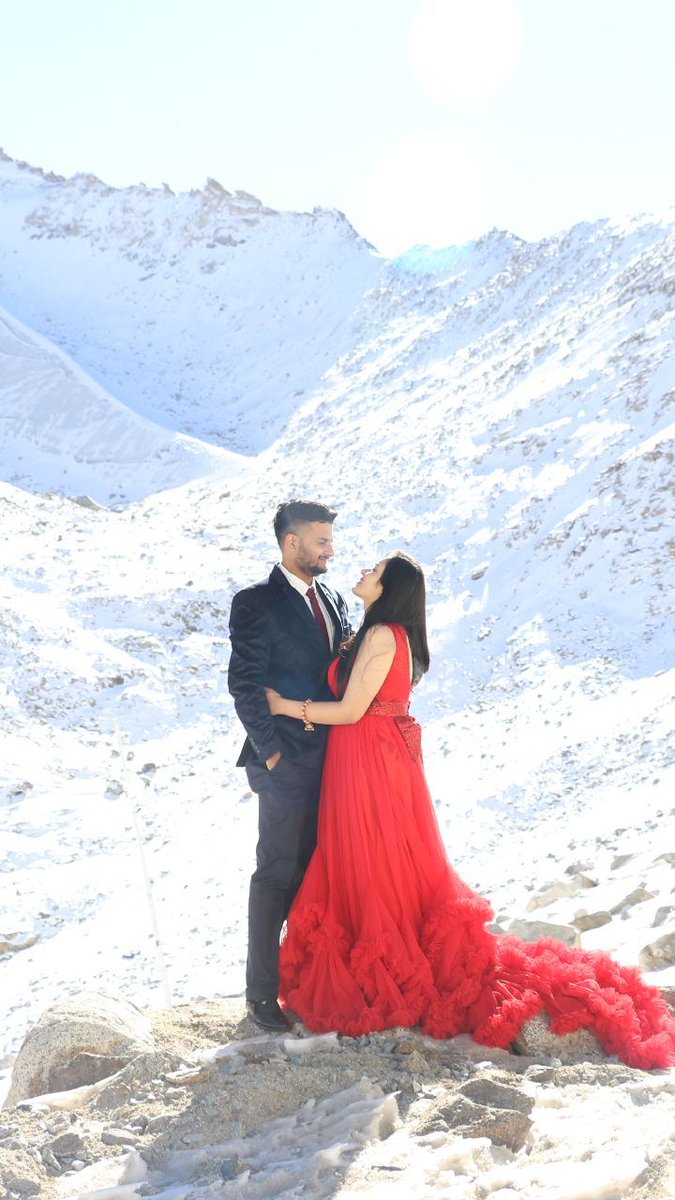 drheidi5vooc's tweet photo. The beautiful @manasikathuria stuns in our bestselling Ruffled Red Trail Gown, a standout designer pick from Rajkumari’s exclusive evening wear collection. https://t.co/urGNocZbhI