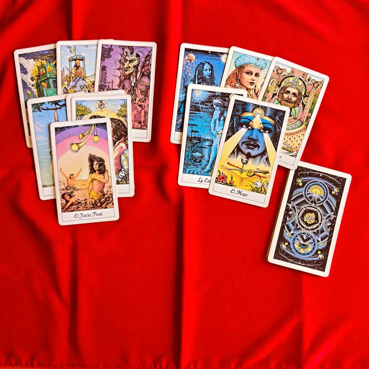 echamelascarta's tweet photo. #TIRADA TRIMESTRAL
El pasado jueves empezamos el último #trimestre del año y para ver qué nos deparan estos últimos tres meses os dejo a continuación una tirada general de #tarot para este #sprint final de 2026 😉.
#tarotista #rotataroorattoraator
Info 👇 https://t.co/L8BBFqeUVk https://t.co/jxPpVmwDEa