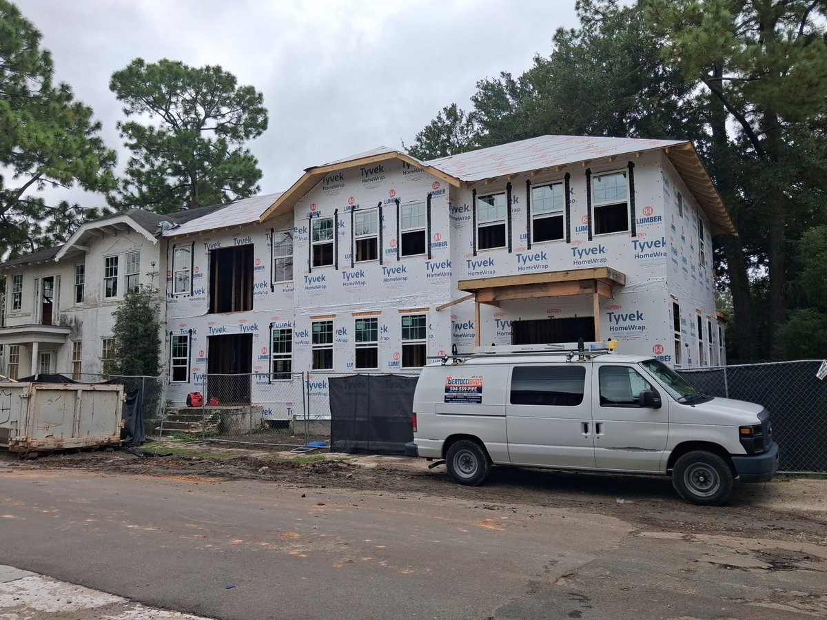 CarrolltonWatch's tweet photo. 7204 Birch (aka 1530 Broadway). Status of construction at October 6, 2026. Because this is an "SMFA D2D"—allegedly providing affordable housing—no off-street parking is required. With twelve bedrooms in four units. One unit must be rented to affordable housing candidates, which may include students. (But the owner's record for actually renting to eligible candidates at other SMFA D2Ds is a topic of much dispute between University Area neighbors and City Hall.) 
Owner is oil & gas executive and Tulane alumnus Ian Konrad, dba Endeavor Partners, LLC:  https://t.co/5TLKgeM5bh 
You'll recognize attorney Peter Connick as the Registered Agent for the LLC. No formal cooperation with Mr. Konrad on the 7204 Birch/1530 Broadway project is implied: It could be, for example, that Mr. Connick's legal secretary simply happened to process the paperwork for Mr. Konrad's LLC.  
At the same time Mr. Connick is the "-C-" in RCR Ventures, LLC, which is currently planning to decommission and gut Ted's Frostop; and build a ~104-bedroom student dormitory ("but also NOT a dormitory") for Tulane University at Calhoun and S. Claiborne, where HU-B1 zoning doesn't allow dorms. 
The motto of RCR Ventures: "Thoughtful real estate development rooted in New Orleans." https://t.co/fRQzA5Kjoh  

SMFA=Small Multifamily Affordable  https://t.co/3HDCGhgwwU 
 
@CityOfNOLA 
@NOLACityCouncil