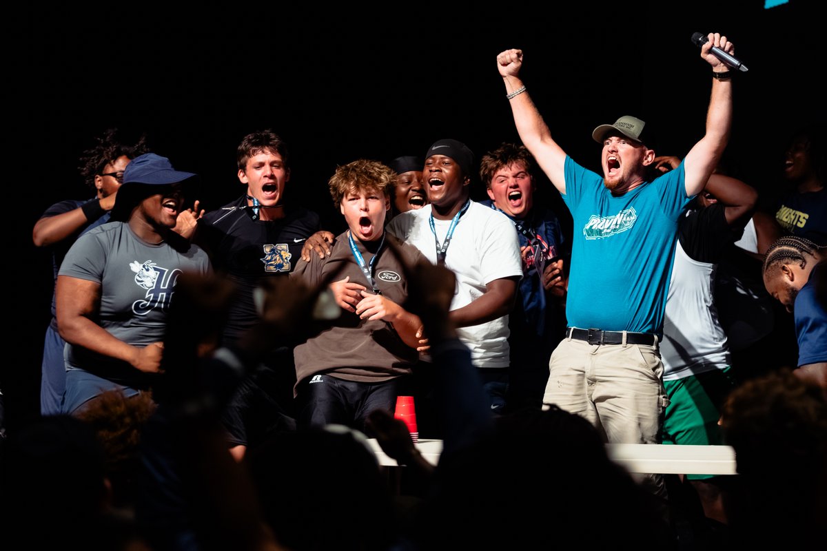 FCAteamcamp's tweet photo. Session 3 pics are live!  Get em at link in bio!

📷 DJR Photography https://t.co/g1tkTW75Cf