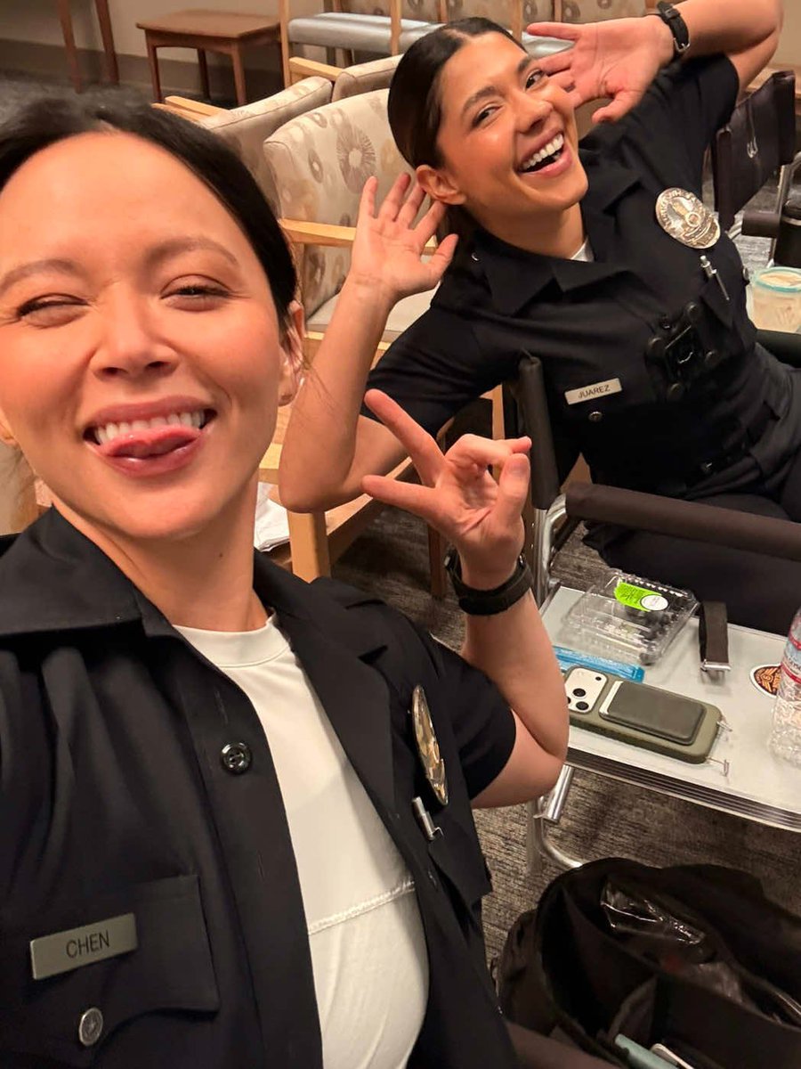 chenxmiles's tweet photo. MELISSETH DROUGHT IS OVERRRRRR GOD BLESS https://t.co/fUkWBp89Ii